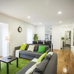 Breathtaking River View In Alfama Apartment