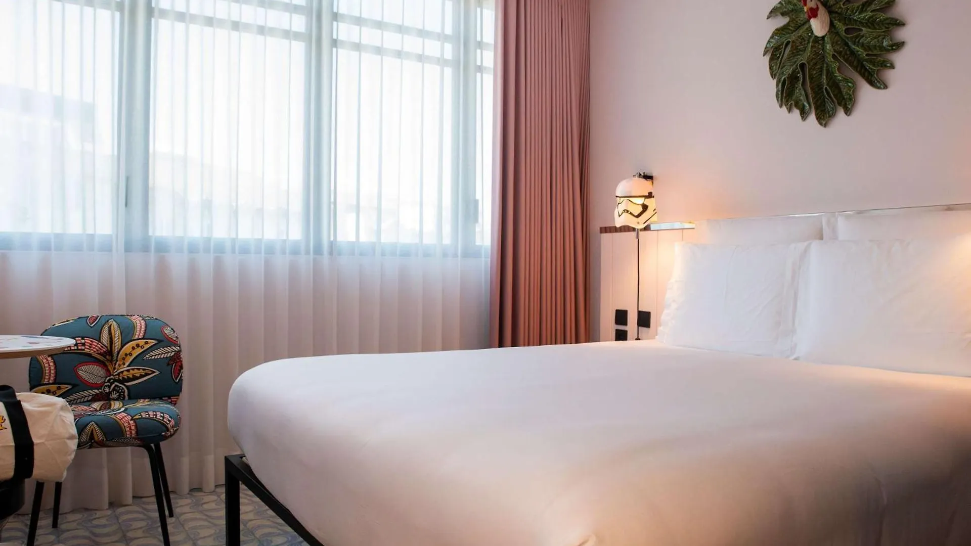 Hotel Mama Shelter Lisboa 3*,