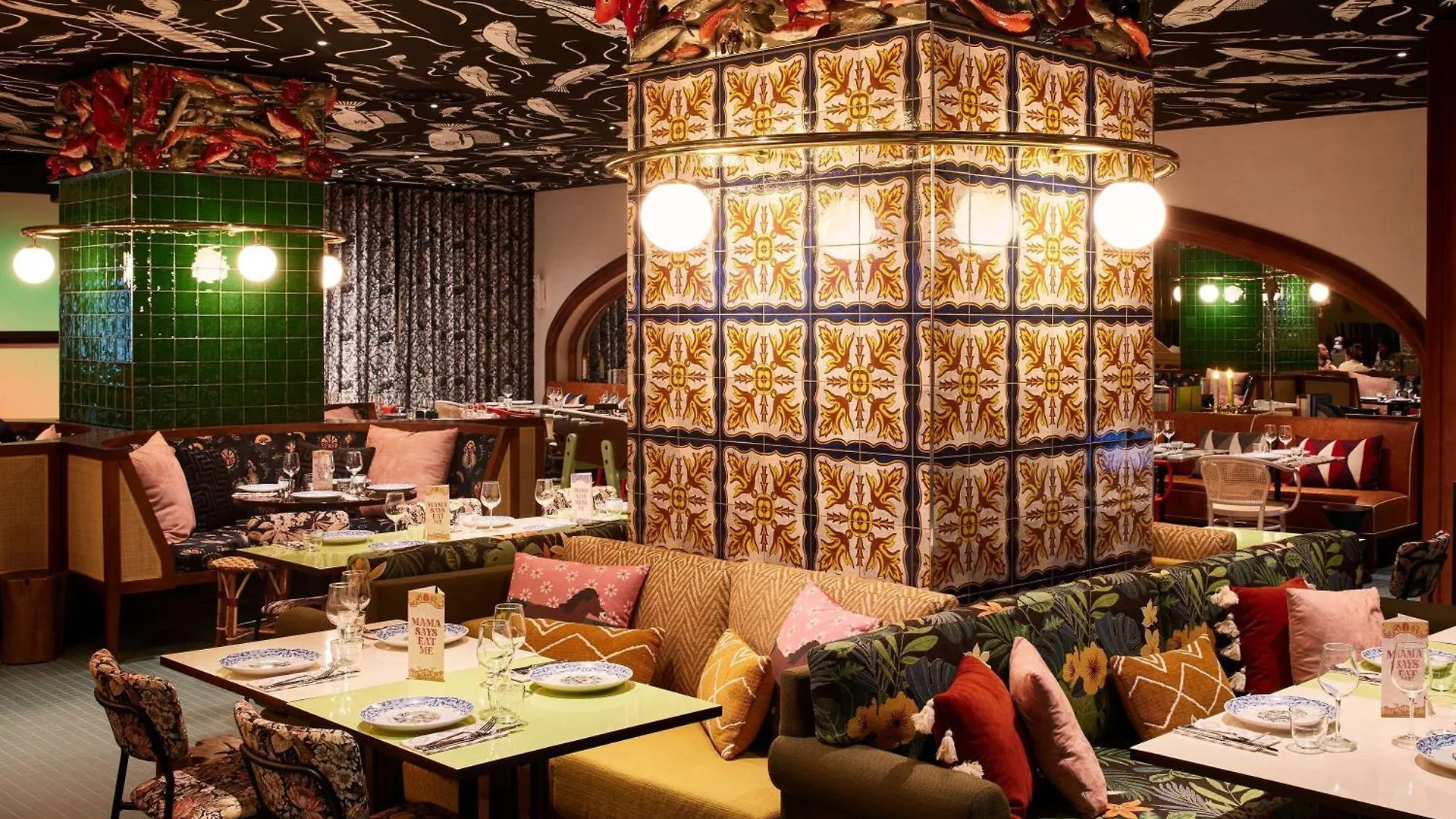 Hotel Mama Shelter Lisboa 3*,  Portugal