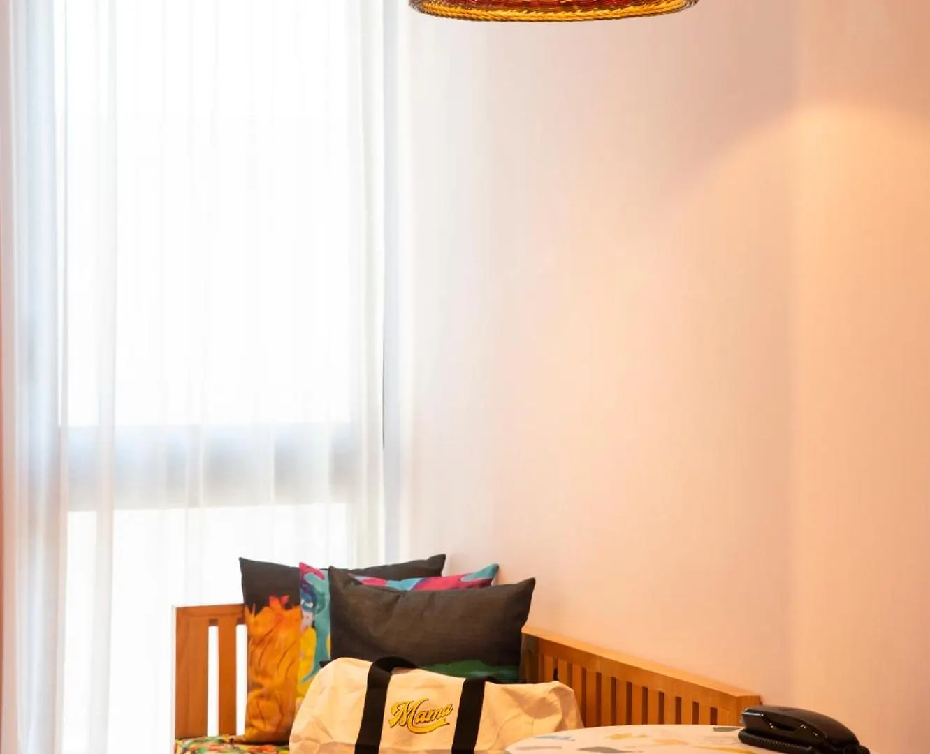 Hotel Mama Shelter Lisboa 3*,